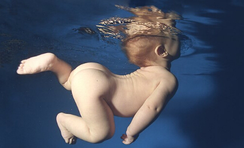 海豚宝宝婴儿游泳馆加盟