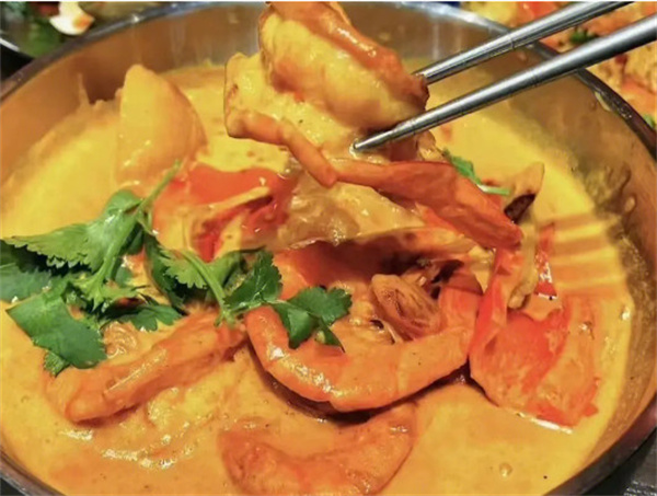 哈霓椰餐厅：汤烤一体，泰式美食的天堂