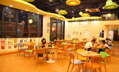 花花姐姐亲子餐厅加盟店
