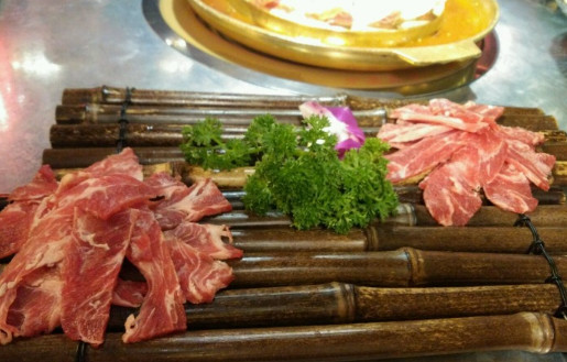 小牛牛韩国水煎肉加盟