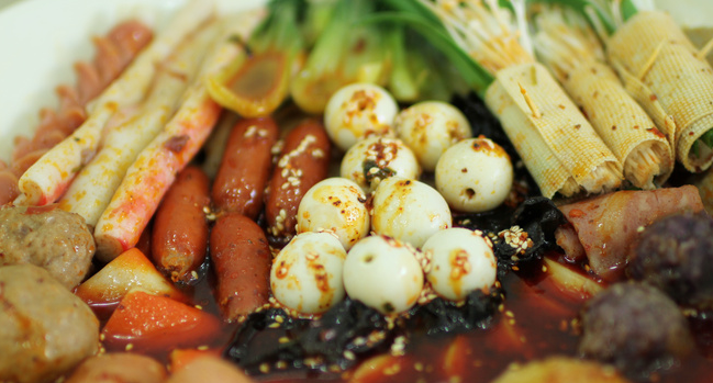 九索麻辣烫加盟需要多少钱?一万加盟费轻松开店