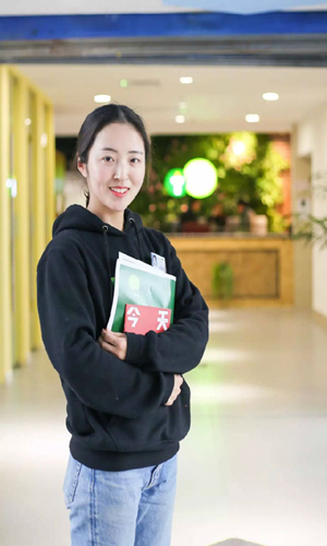 不要以为创业的都是糙汉子，Today不差高颜值高收入的女强人