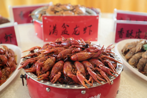 满盆龙虾加盟费