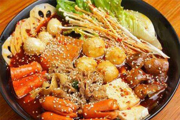 焱唇麻辣烫加盟门店