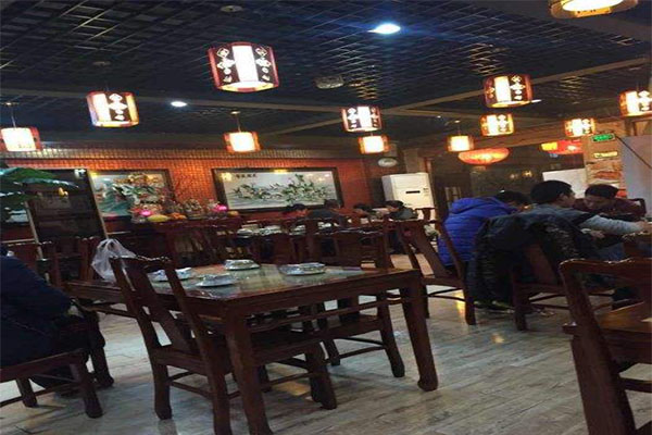 鑫顺小吃加盟门店