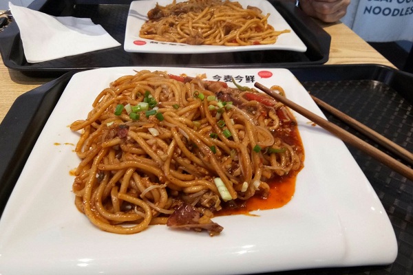 今麦今鲜海鲜焖面加盟店