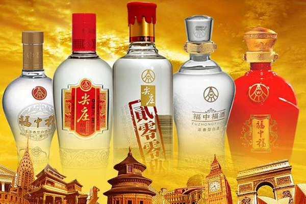 五粮液百年尖庄酒