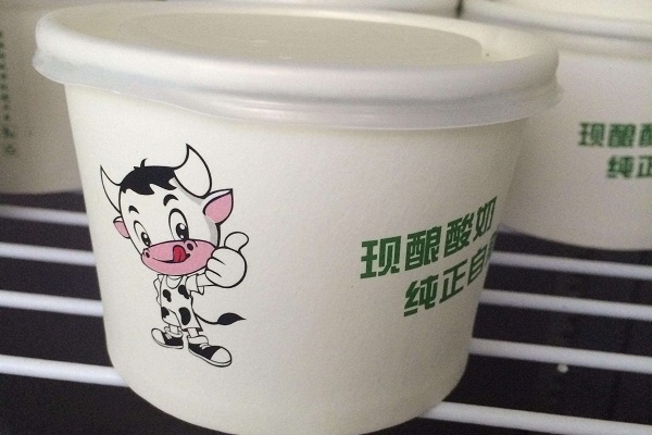 牛哞哞鲜奶栈加盟店
