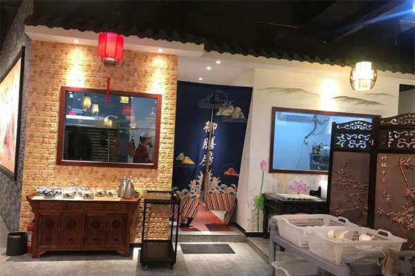 张记北京烤鸭加盟门店