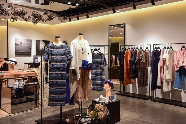阿兰曼斯女装加盟店
