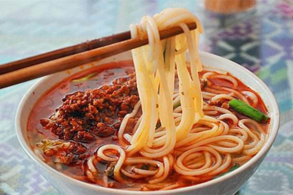 小鲲米线加盟门店