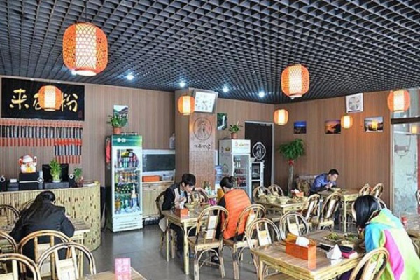 来碗粉加盟店