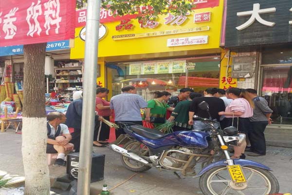 品鸭坊加盟门店