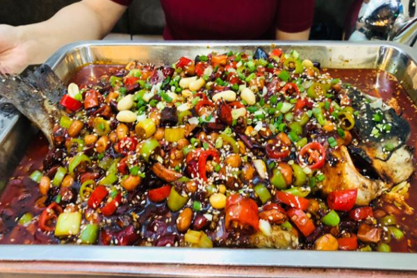 紫渝江南古法烤全鱼加盟门店