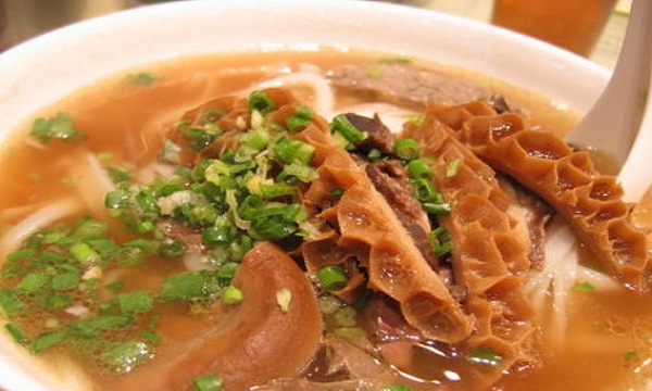 极味岛港式牛杂加盟门店