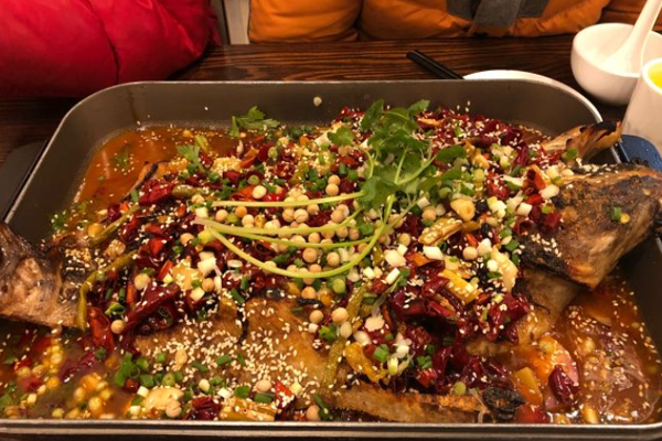 老渔伯烤鱼加盟门店