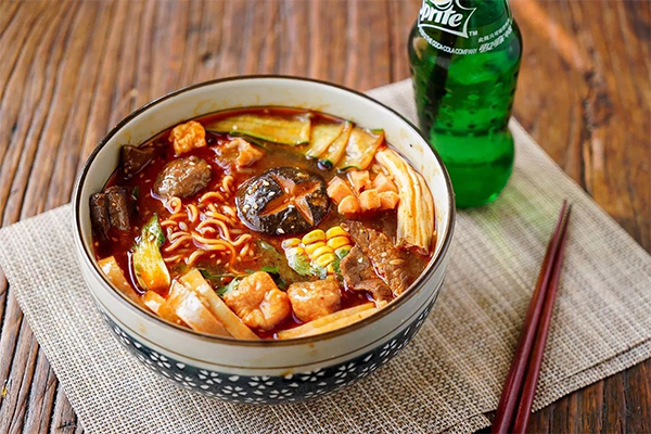 杨家福麻辣烫加盟费