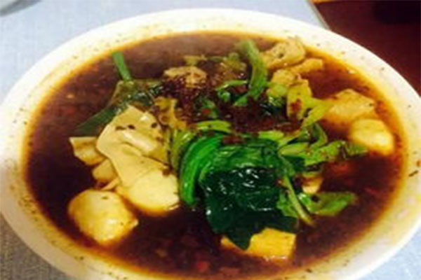小红帽麻辣烫加盟门店