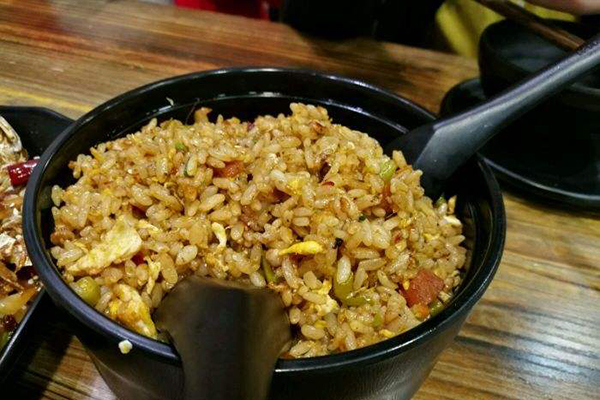 张记海鲜炒饭加盟费