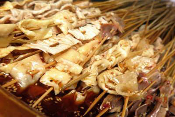 串越百味串串香加盟费