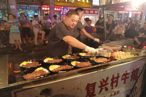 复兴村牛排加盟
