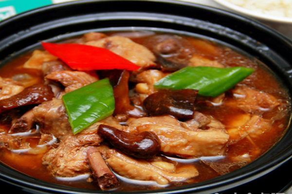 柳星缘黄焖鸡米饭加盟门店