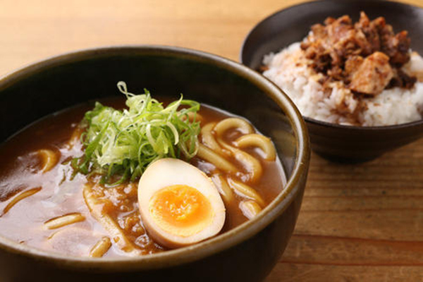 冢本豚屋拉面加盟费