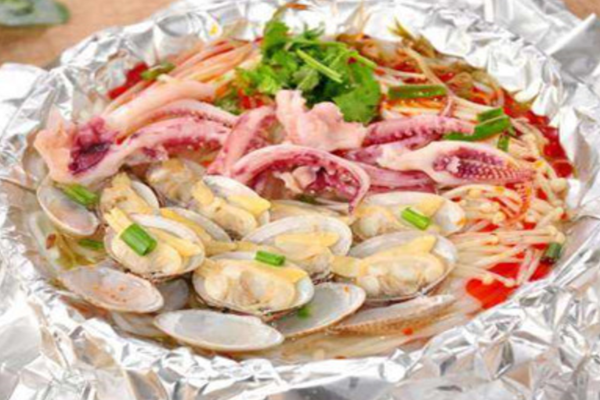 鼎辉花甲米线加盟门店