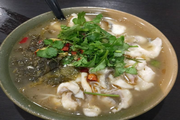川孃孃酸菜鱼头米线加盟门店