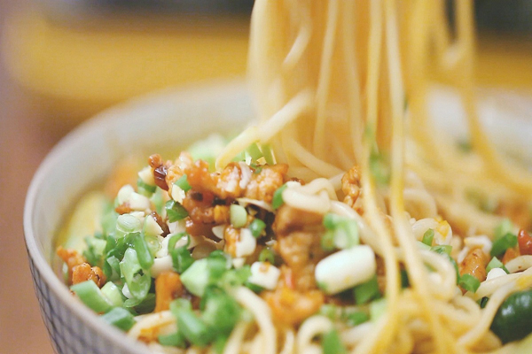 饿鸟重庆小面加盟费