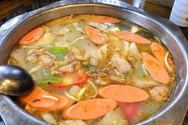 泸州酸菜豆花火锅加盟店