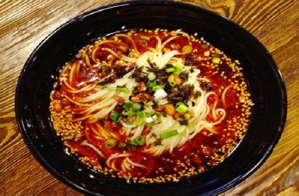 老渝家重庆小面加盟店