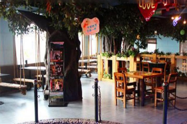 长青树休闲餐厅加盟店