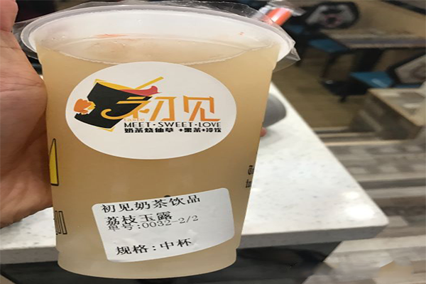 初见奶茶加盟费