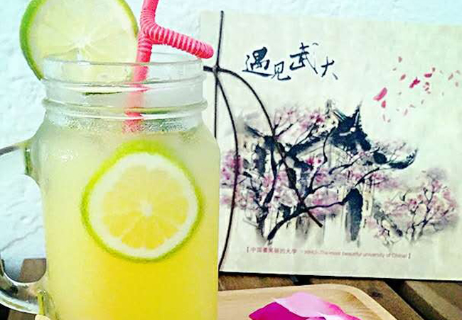 洪顺宝奶茶加盟门店