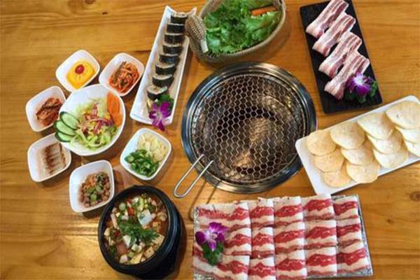 初心韩国料理碳烤加盟费