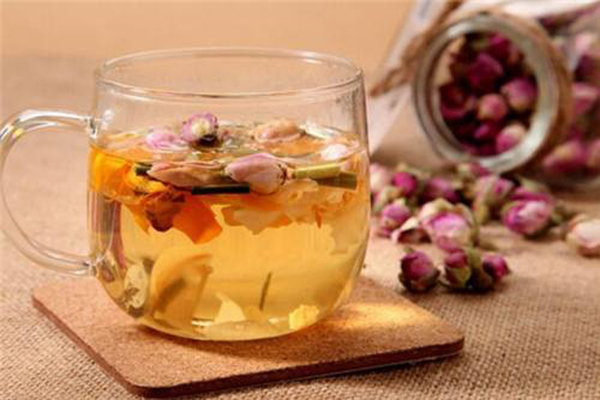 云朵玫瑰花茶