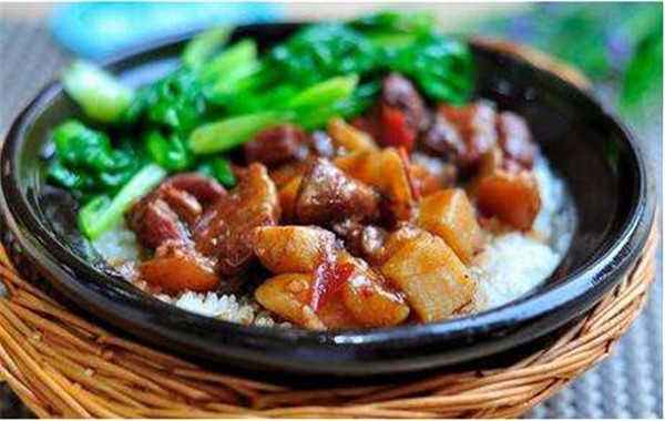 山水泉煲仔饭加盟费