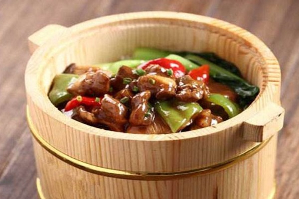 八百碗木桶饭加盟费