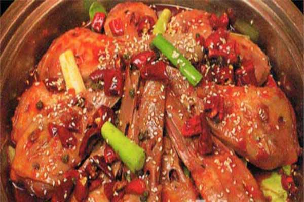 博航干锅鸭头家常菜加盟费
