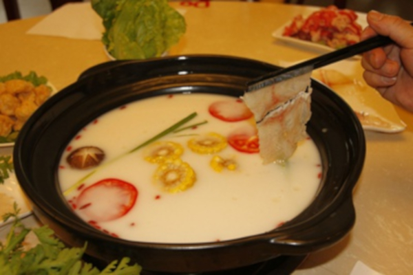 鱼醉斑鱼火锅加盟店