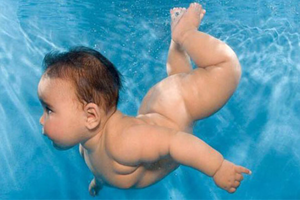 哈可儿婴儿游泳馆加盟店
