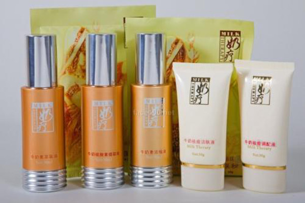 阿娜隶化妆品加盟费