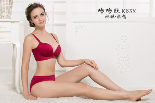 吻吻欣内衣加盟费