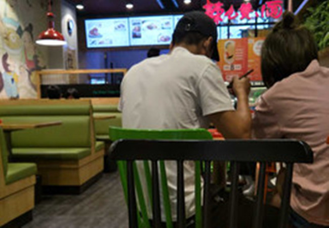 辣么赞小面加盟门店