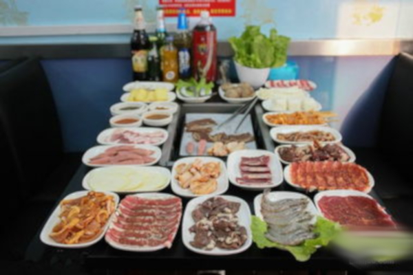 舌尚烤肉海鲜自助加盟店