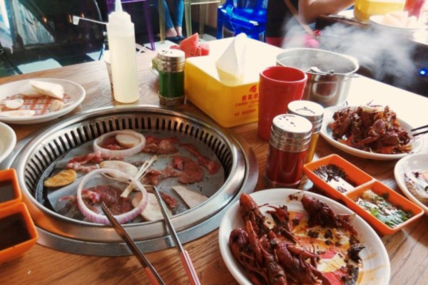 舌尚缘烤肉海鲜自助加盟费
