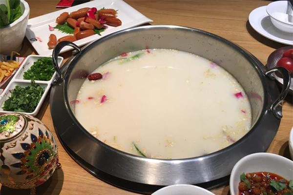 哈尼石锅鱼火锅加盟费