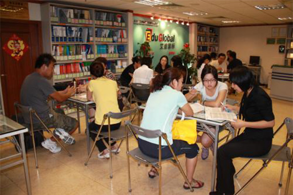 艾迪留学加盟门店