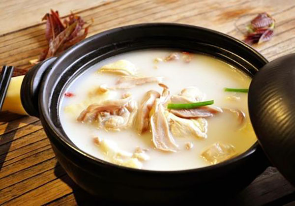 鸡包渔打边炉加盟店